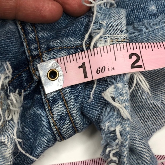 Vintage 505 Levi’s Cutoff Jean Shorts Sz 9 - Picture 10 of 14